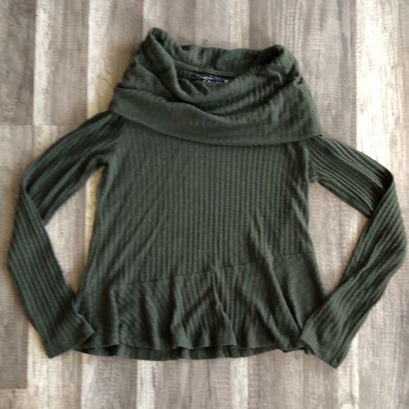 Maeve by Anthropologie Green Winterscape Long Sleeve Cowl Neck Peplum Top M - Picture 2 of 9